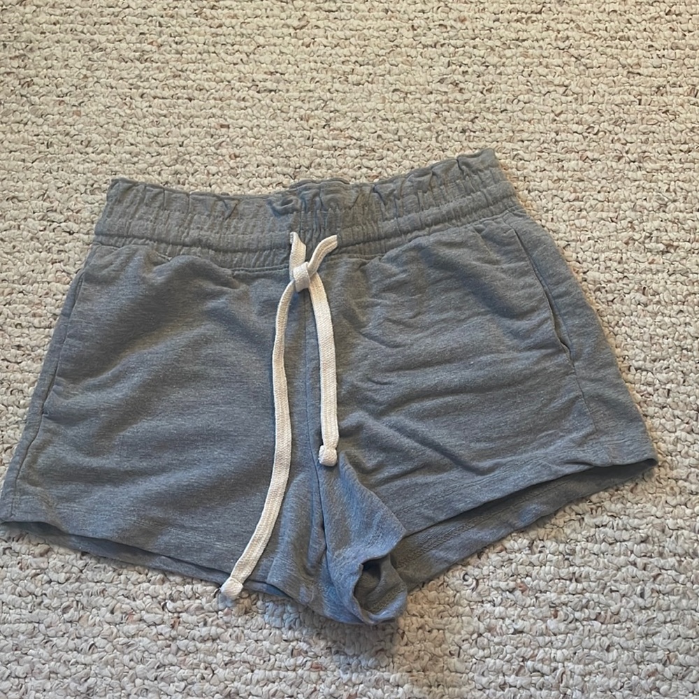 No Boundaries athletic shorts. Size Large (11-13). Never worn.